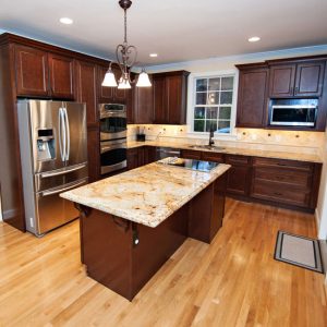 slide-countertop-carrara-marble-4-before