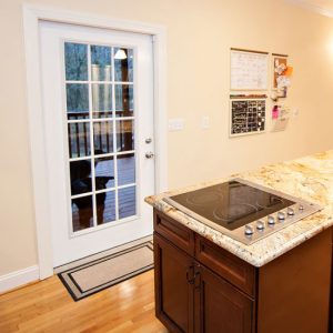 slide-countertop-carrara-marble-5-before